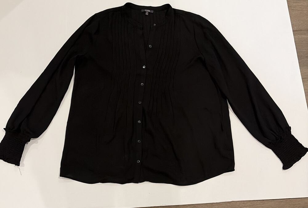 NYDJ Pintuck Button Up Shirt Size Large medium Long Sleeve Smocked Cuff